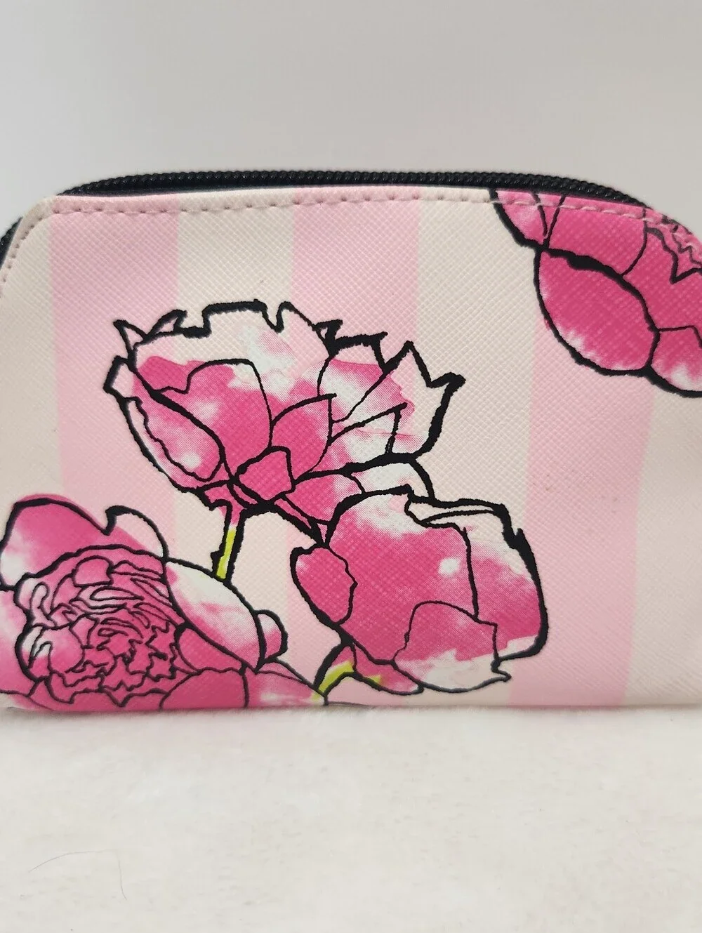 Victorias Secret VS Pink White Strip Floral Flower Mini Makeup Bag Pouch